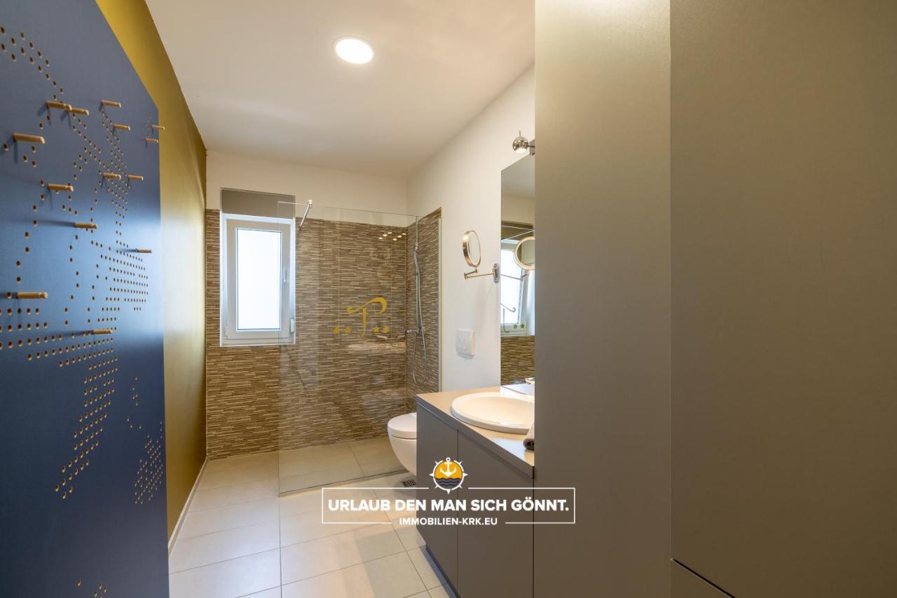 Penthouse Panorama Deluxe In Malinska Apartment Ngoại thất bức ảnh