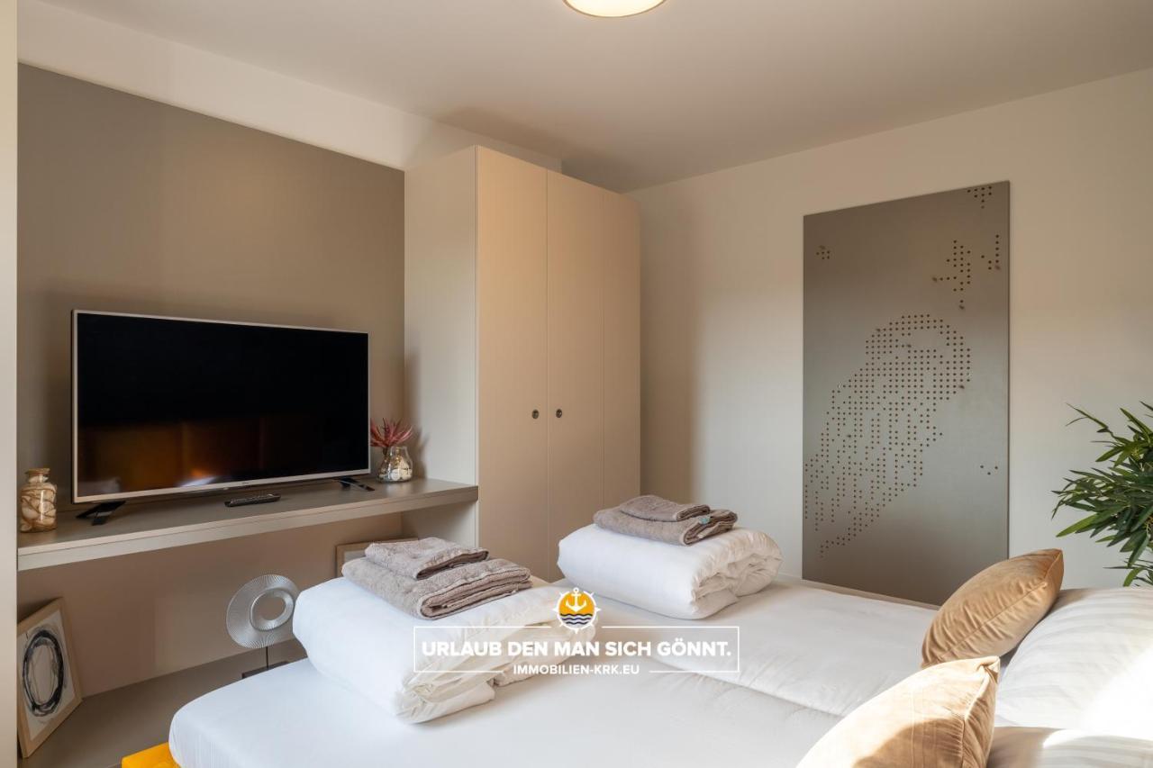 Penthouse Panorama Deluxe In Malinska Apartment Ngoại thất bức ảnh